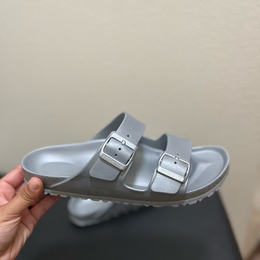 •BIRKENSTOCK• Arizona Sandal Silver Two Strap EVA Water Friendly - Picture 6 of 6